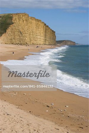 Golden Cliff et plage de West Bay près de Bridport, Dorset, Côte Jurassique, patrimoine mondial de l'UNESCO, Angleterre, Royaume-Uni, Europe