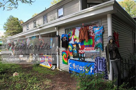 Shop selling hippie and Woodstock festival memorabilia, Woodstock, Catskills, Ulster County, New York State, United States of America, North America