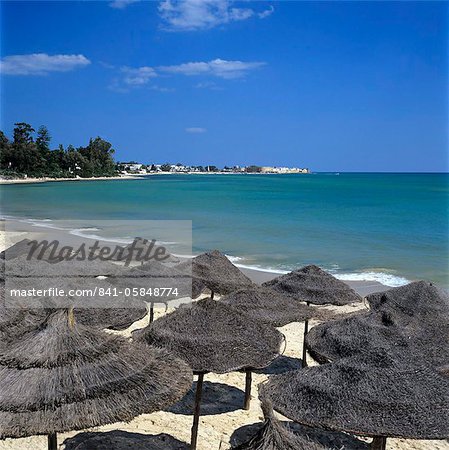 Découvre le long de la plage à la médina de l'hôtel Sindbad, Hammamet, Cap Bon, Tunisie, Afrique du Nord, Afrique Découvre le long de la plage à la médina de l'hôtel Sindbad, Hammamet, Cap Bon, Tunisie, Afrique du Nord, Afrique