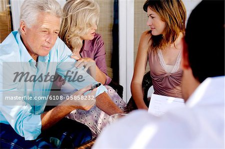 Famille à la maison