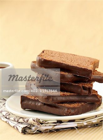 chocolate cake with chocolate frosting sauce