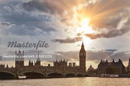 Sonnenuntergang über Westminster Hall