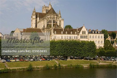 Cathedral and River Yonne, Auxerre, Burgundy, France, Europe