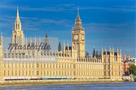 Big Ben, les maisons du Parlement et la Tamise, Westminster, UNESCO World Heritage Site, Londres, Royaume-Uni, Europe