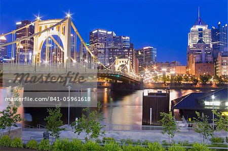 Roberto Clemente Bridge (6th Street Bridge) over the Allegheny River, Pittsburgh, Pennsylvania, United States of America, North America