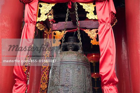 Bronze bell at Wong Tai Sin Temple, Hong Kong