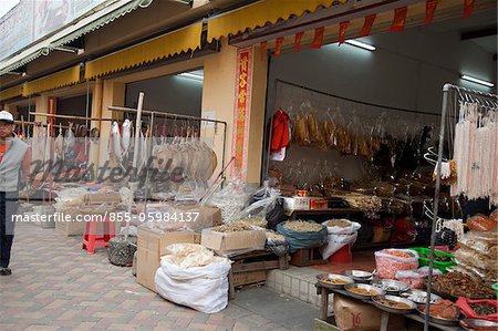 Traditional fish market by the Nineteenth Bay Embankment, Panyu, Guangdong, China