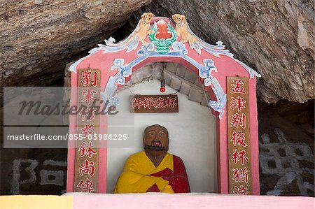 Grotte von Reverend Pui, Tsing Shan Tempel, New Territories, Hong Kong