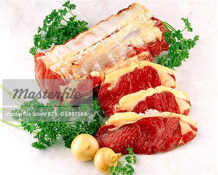 uncooked roast beef