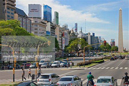 The impressive Avenue 9 de Julio is claimed to be the widest avenue in the world. It was named to celebrate Argentina s independence from Spain on 9th July 1816.