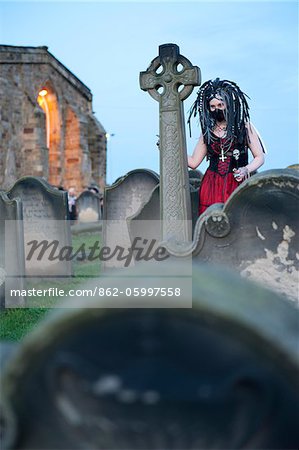 Gothic Festival, Whitby, North Yorkshire. Zweimal jährlich im April und Oktober, treffen Goten aus ganz Europa sich in der Küsten Stadt Whitby, die gotische Tradition zu feiern.