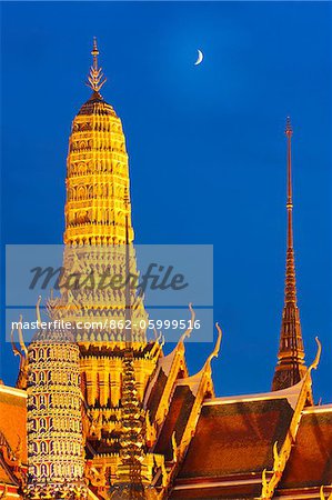Thailand, bangkok, Grand Palace, Wat Phra Kaeo at night
