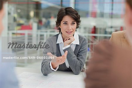 Geschäftsfrau Gespräch treffen Geschäftsfrau Gespräch treffen