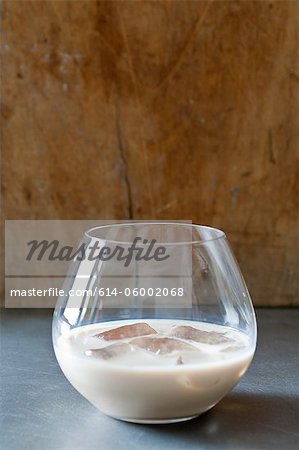 Irish cream dans un tumbler