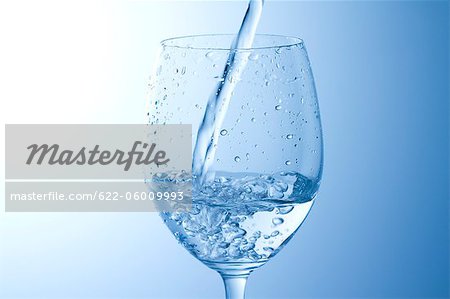 Wasser im Glas