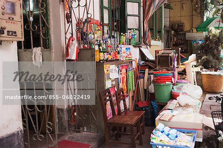 Ein Lebensmittelgeschäft Stand auf einer Gasse an Xiguan, Guangzhou, China