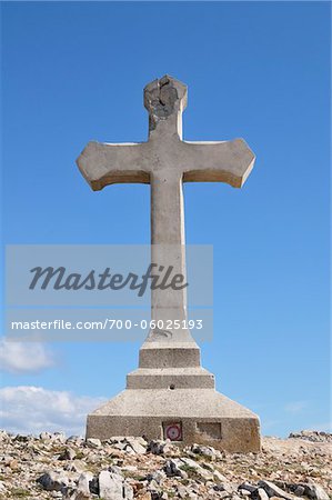 Stone Cross, Garlaban, Aubagne, Bouches-du-Rhone, Provence, Frankreich