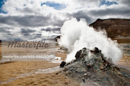 Fumerolle Islande, Namafjall, libérant le gaz vapeur et soufre