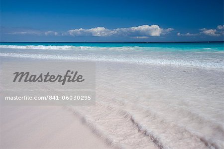 Gentle surf on Pink Sands Beach, Harbour Island, Eleuthera, The Bahamas, West Indies, Atlantic, Central America