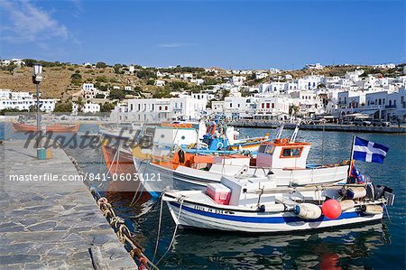 Fischerboote in Mykonos-Stadt, Insel Mykonos, Cyclades, griechische Inseln, Griechenland, Europa
