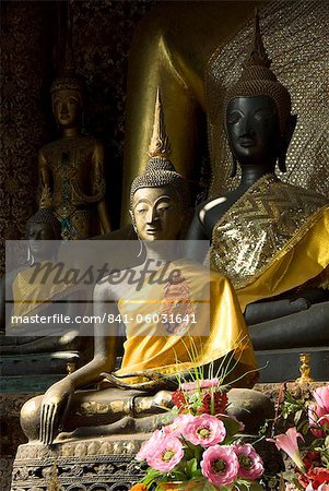 Sitting Buddhas in the Main Temple, Wat Xieng Thong, UNESCO World Heritage Site, Luang Prabang, Laos, Indochina, Southeast Asia, Asia