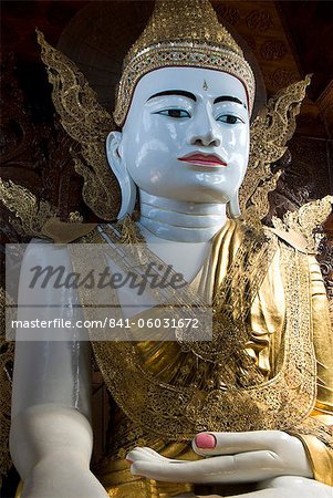 Sitzende Buddha, Nga kennt Gyi Pagode, Yangon (Rangoon), Myanmar (Birma), Asien