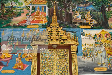 Dekorative Tür und Wandmalereien, Wat Impeng, Vientiane, Laos, Indochina, Südostasien, Asien
