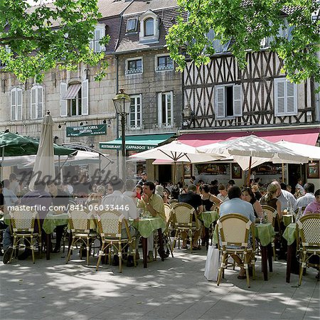 Restaurants in old town, Dijon, Burgundy, France, Europe