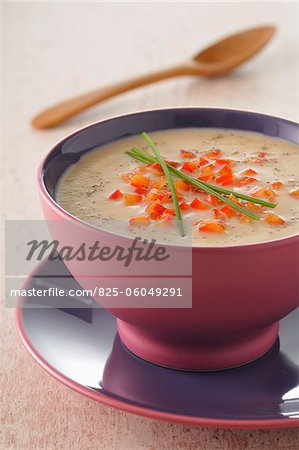 Cauliflower and pepper soup