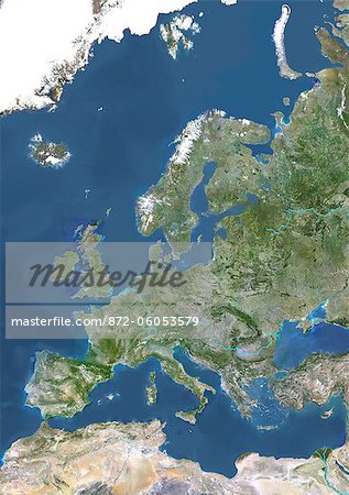 Europe avec Major Rivers, True Image Satellite de la couleur. Couleur vraie image satellite de l'Europe avec les principaux cours d'eau. Cette image en projection conique conforme de Lambert a été compilée à partir de données acquises par les satellites LANDSAT 5 & 7.