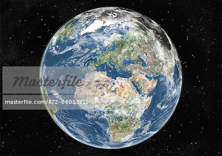 Monde centré sur l'Europe et l'Afrique, True Image Satellite en couleurs. Image satellite de véritable couleur de la terre, centrée sur l'Europe et l'Afrique avec la couverture nuageuse, à l'équinoxe à 12 heures GMT. Cette image dans une projection orthographique a été compilée à partir de données acquises par les satellites LANDSAT 5 & 7.