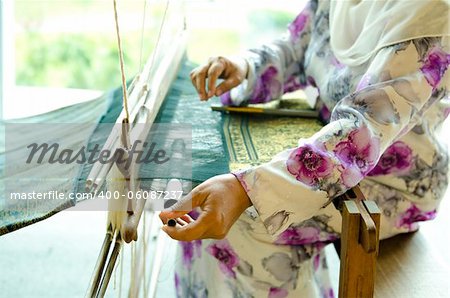 The process of traditional Songket weaver