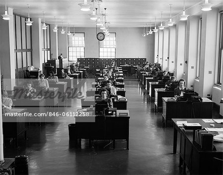 1930er Jahren Office Mit Reihen Von Weiblichen Sekretarinnen