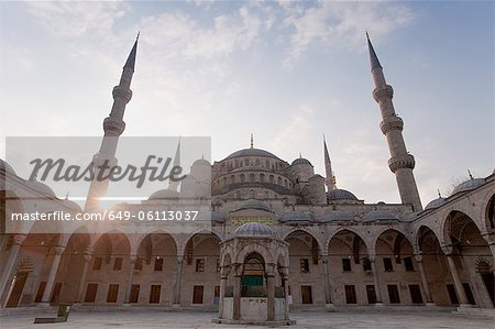 Blue Mosque courtyard at dawn, Istanbul, Turkey Blue Mosque courtyard at dawn, Istanbul, Turkey