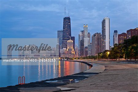 Image of the Chicago downtown lakefront at twilight.