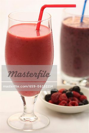 Berry Breakfast Smoothie with Straw