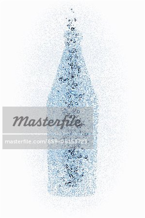 Eine Flasche mit Wasserperlen