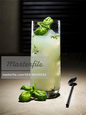 Gin and basil cocktail