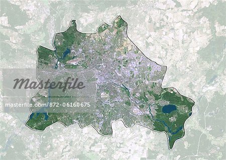 Vue satellite de l'état de Berlin, en Allemagne. Cette image a été compilée à partir de données acquises par les satellites LANDSAT 5 & 7.