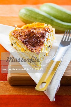 Puff pastry cake with carrots and spinach