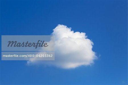 white cloud in the blue sky