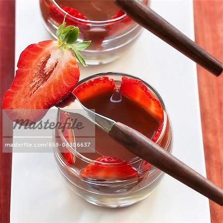 Chocolate cream with fresh strawberries