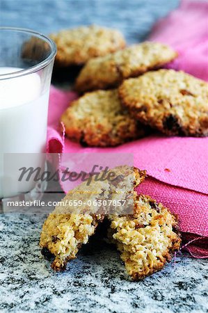 Oat biscuits and a glass of milk