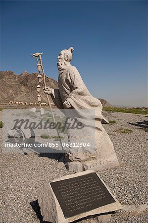 Statue de Zhang Qian à surplombant la grande muraille, Jiayuguan, Silkroad, Chine