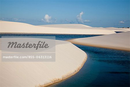 Sandy dunes near Lagoa Bonita (Beautiful Lagoon) at Parque Nacional dos Lencois Maranhenses, Brazil