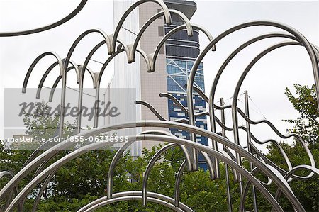 « Un » gratte-ciel vu du parc de Kowloon, Kowloon, Hong Kong