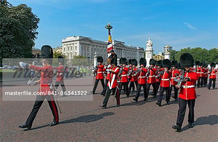 Grenadier Guards march to Wellington Barracks after Changing the Guard ceremony, London, England, United Kingdom, Europe