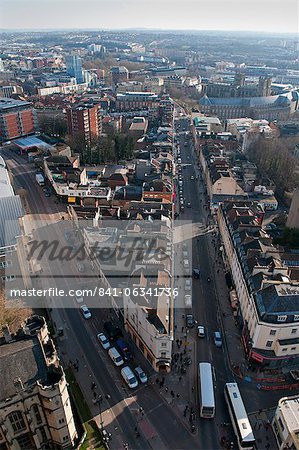 Regardant vers le bas de Park Street, Bristol, Angleterre, Royaume-Uni, Europe