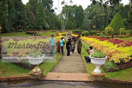 Besucher Im Koniglichen Botanischen Garten Peradeniya Kandy Sri