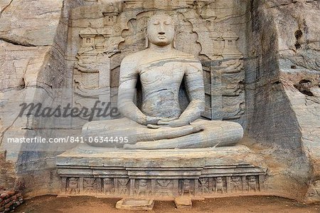 Bouddha en méditation, Gal Vihara Rock Temple, Polonnaruwa, au Sri Lanka, Asie